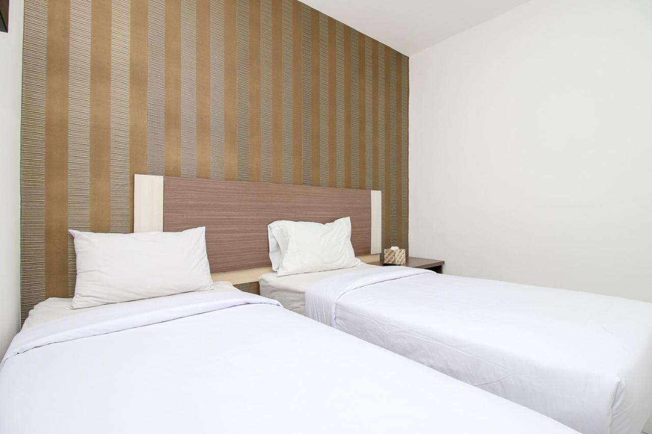 Smarthomm Inn Bandara Parungkuda Bagian luar foto