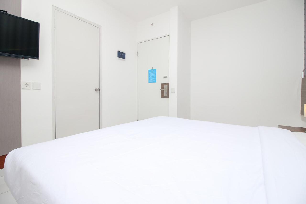 Smarthomm Inn Bandara Parungkuda Bagian luar foto